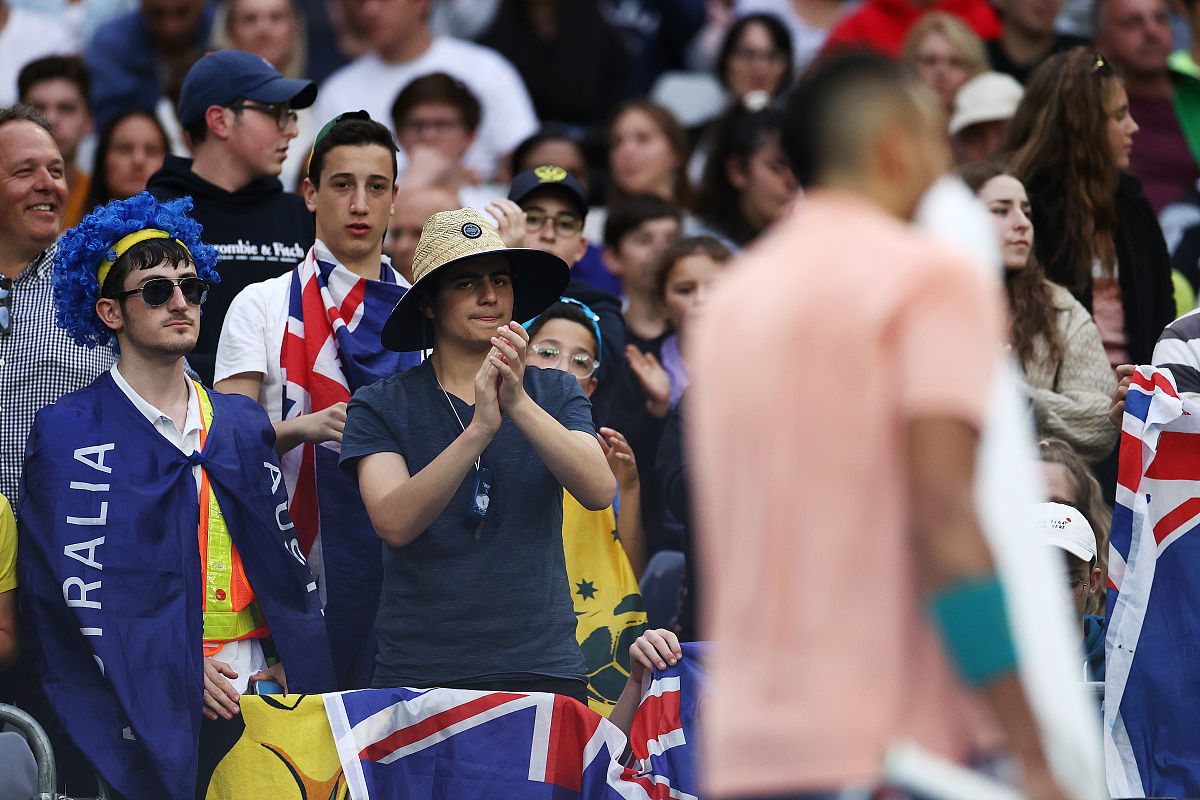 特温特主场不敌休斯顿，铁四处尽是的简单介绍