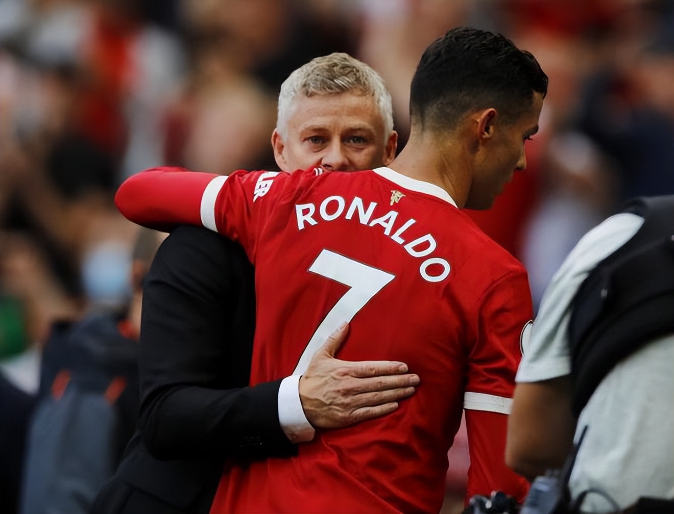 曼联颓势不振，主帅索尔斯克亚岌岌可危