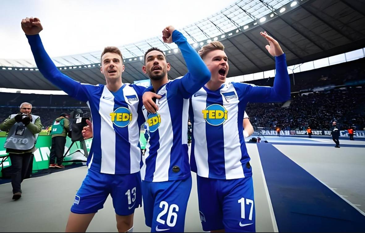 关于柏林赫塔客场取胜，在积分榜上晋升至第四位的信息