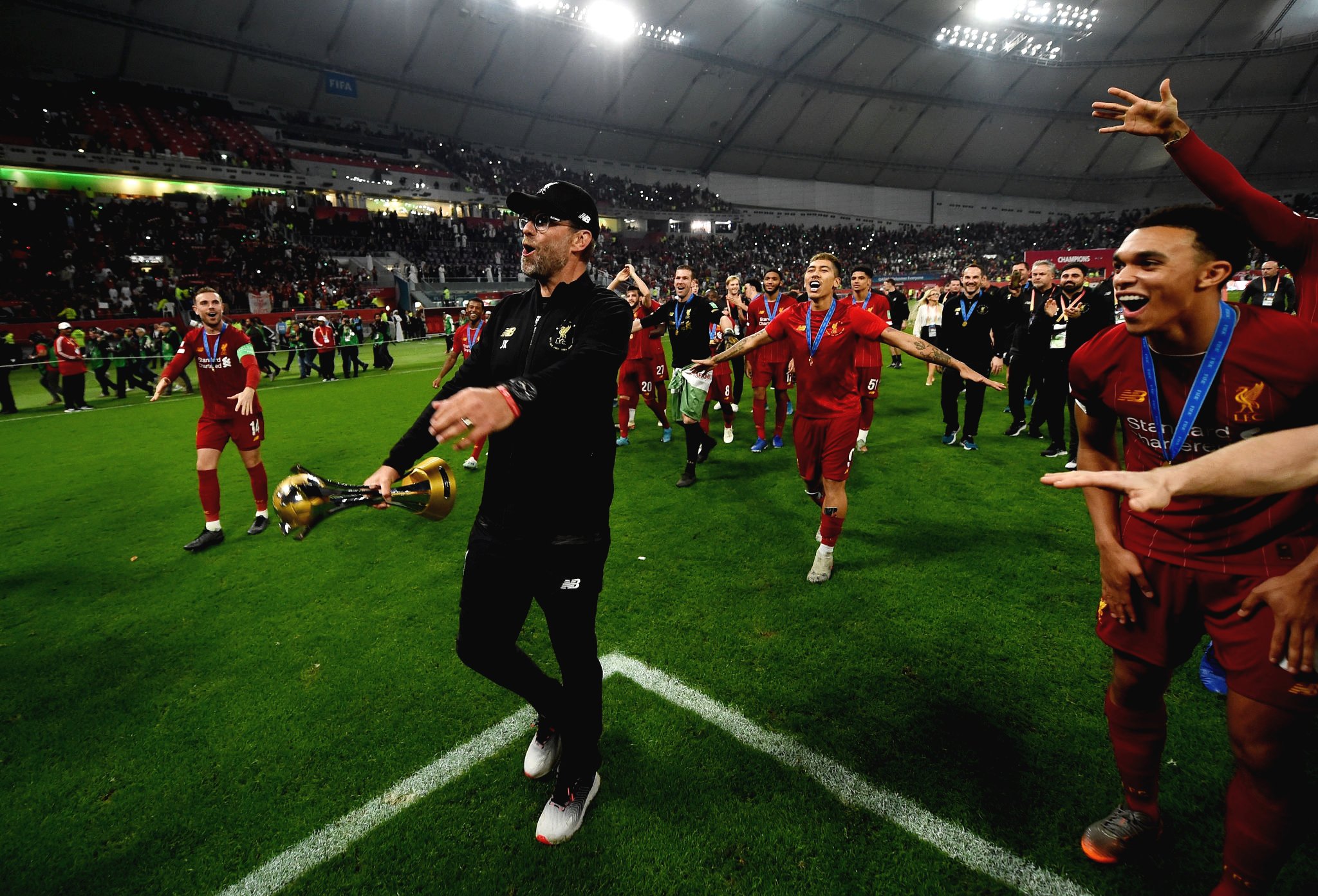 包含深度解读：利物浦世俱杯战术演练的词条