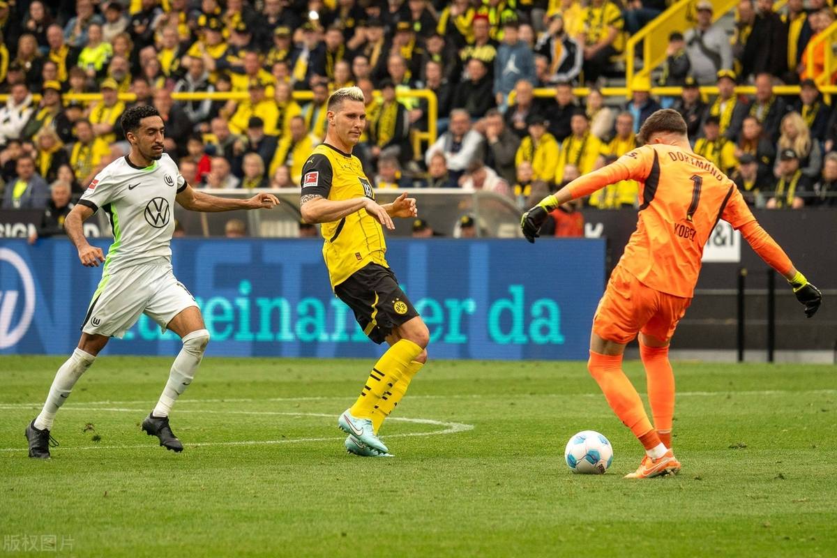 佛罗伦萨门将立下赛季第一功，关键扑救力保胜利