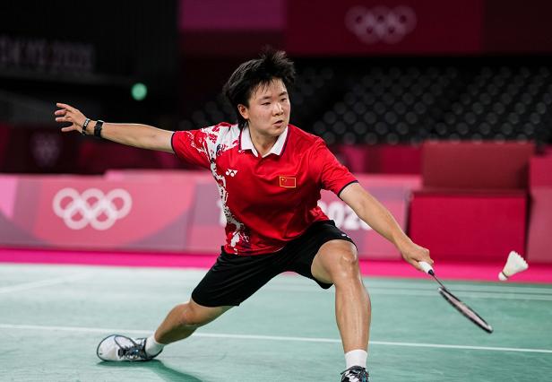 茫茫赛场，冠军属于最强者