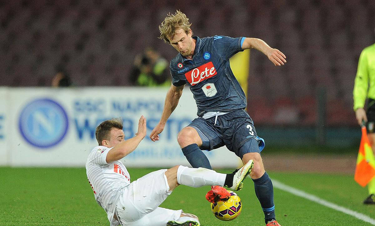 开云下载-桑普多利亚客场逼平那不勒斯，表现稳定