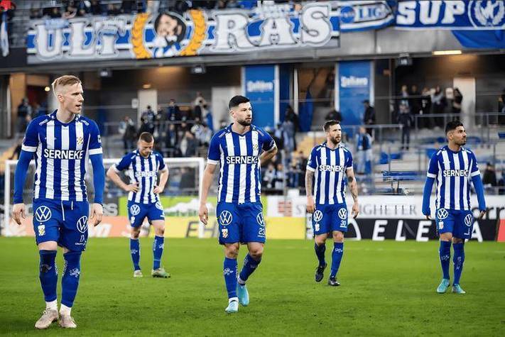 开云平台-巴恩利主场大胜，保级前景一片光明！