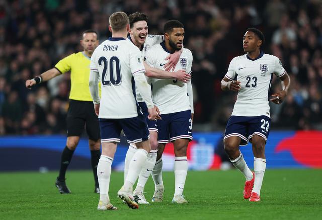 开云体育入口-柏林赫塔主场战平，保级形势不容乐观