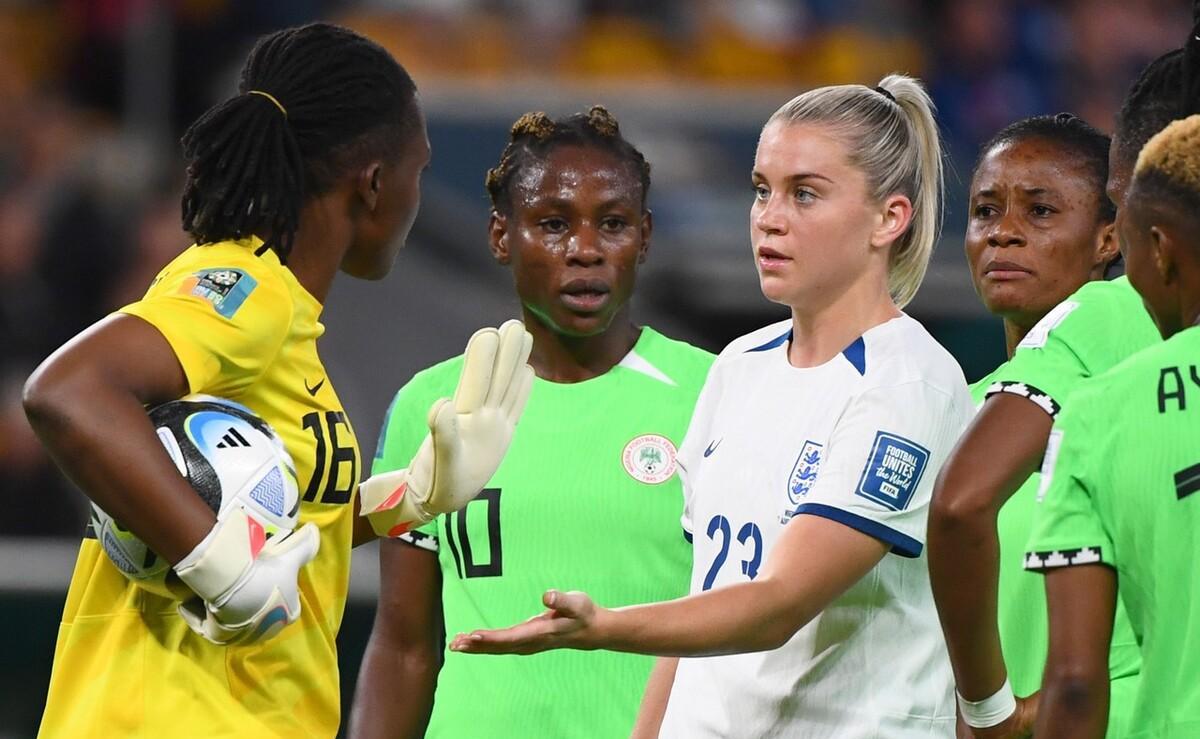 尼日利亚队憾负荷兰队，遭遇淘汰