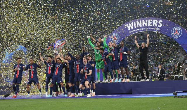 巴黎圣日耳曼大胜，法甲冠军悬疑