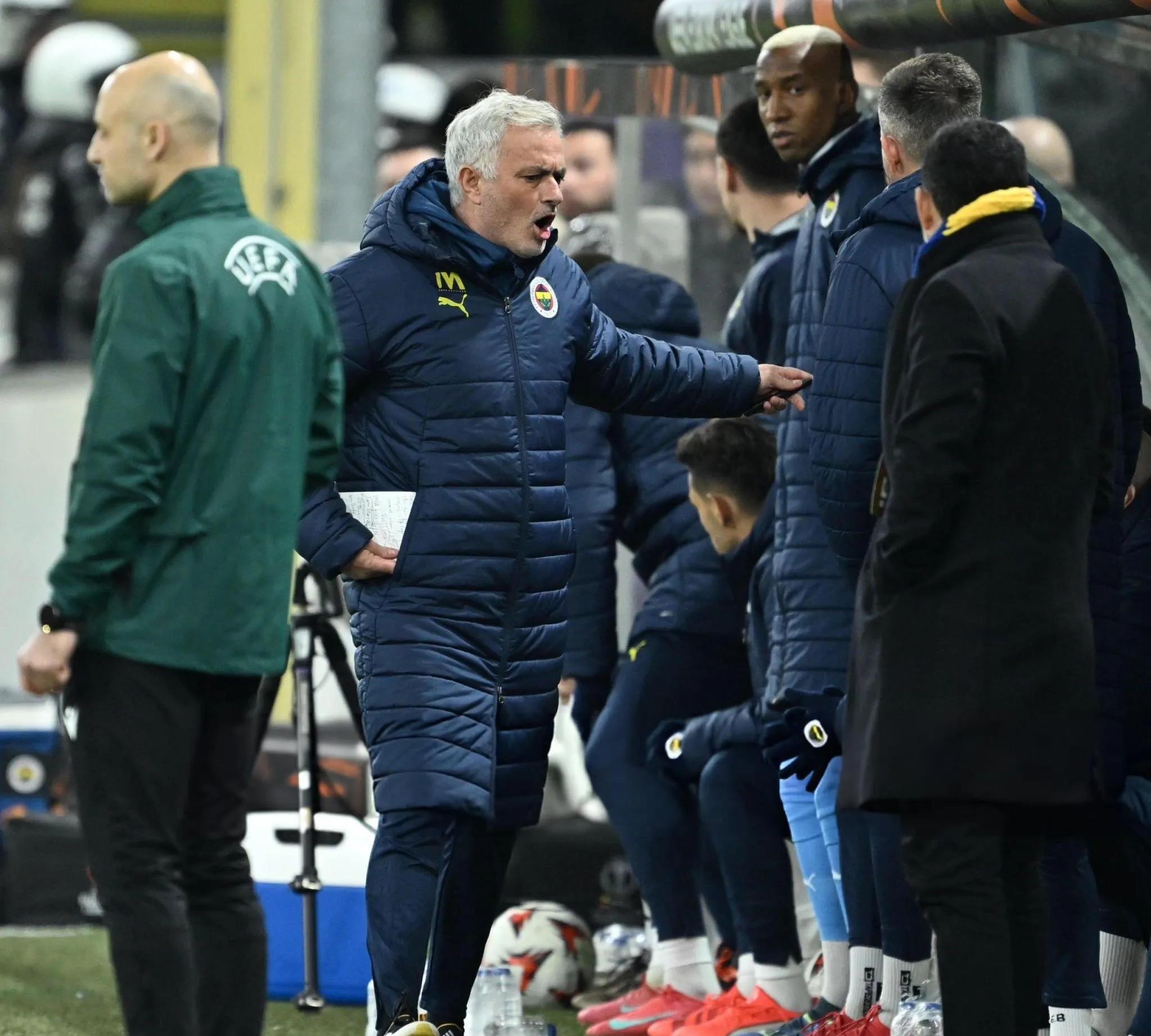 马赛一波三折，惊险出线进入欧联杯四分之一决赛的简单介绍