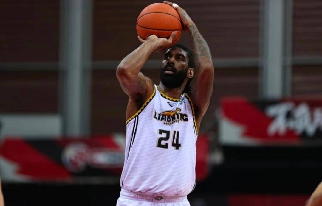 沙托鲁连战连败，法甲积分榜暂时下滑至第十四