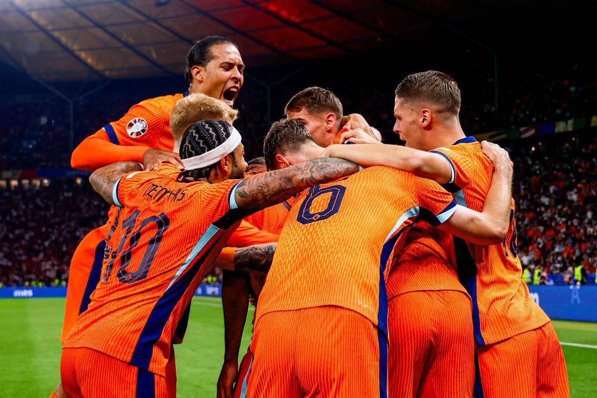 开云体育入口-欧预赛：芬兰豪取胜利真金不镀