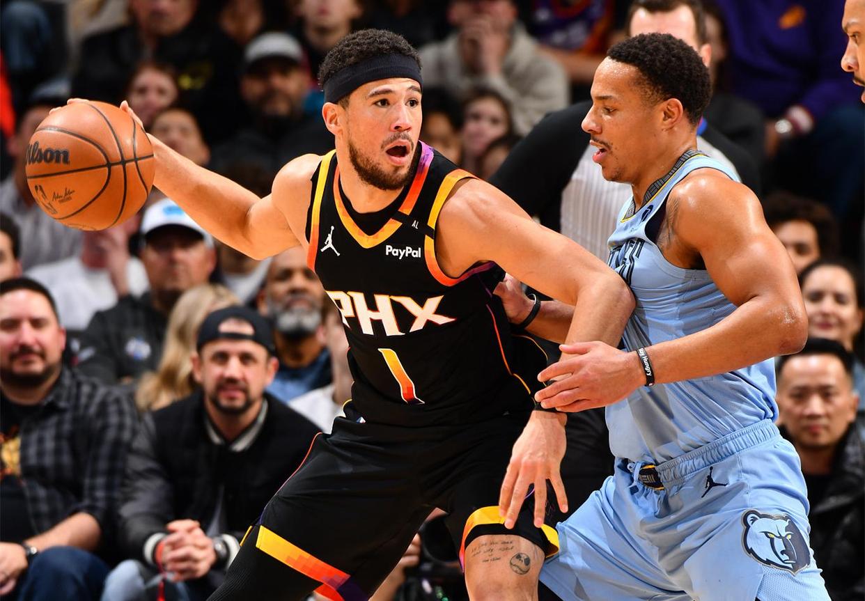 开云体育官网-篮网队主帅疑似受伤，球队阵容动荡不安