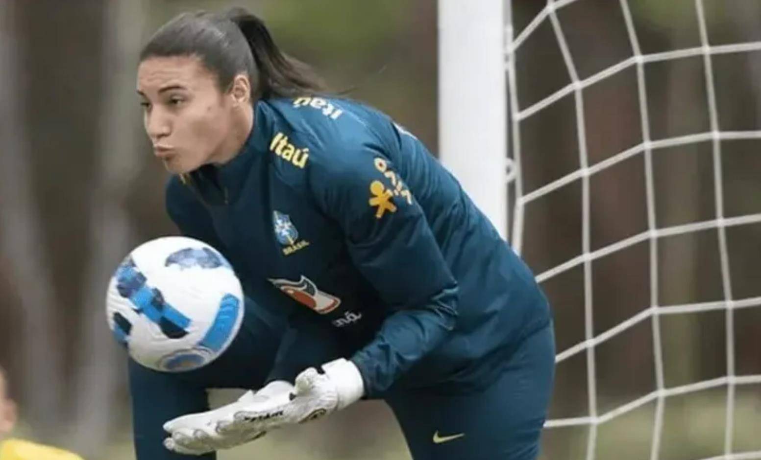 阿根廷女足遭遇挑战，胜出晋级