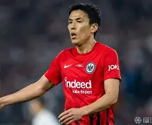 丹恩哈格顽强不放弃，力争逃离降级区喜获胜利