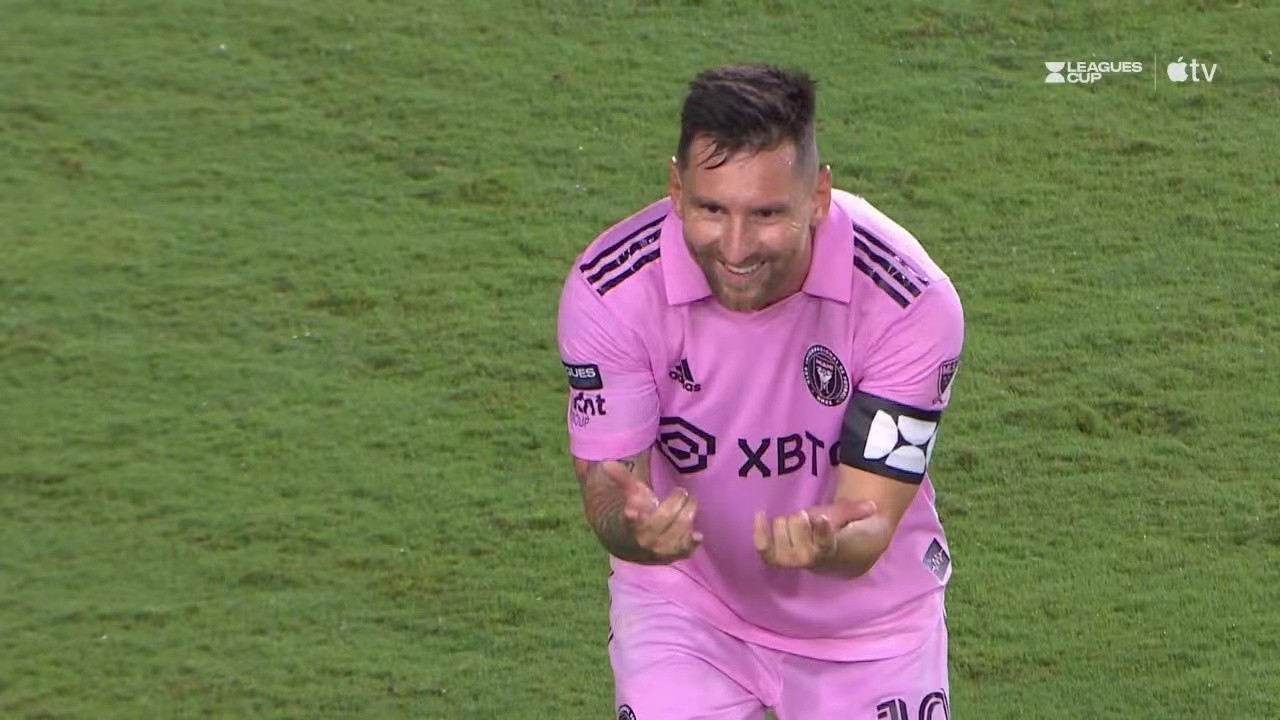 开云体育入口-包含梅西梅开二度，巴萨轻松晋级的词条