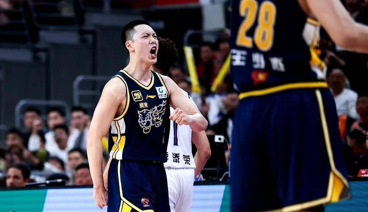 包含上海男篮面对江苏队，决定胜负的时刻已到的词条