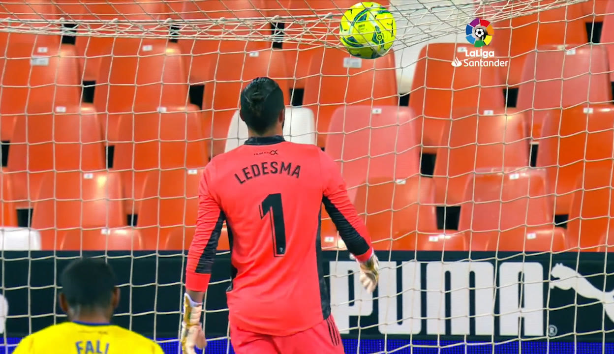 开云体育-塞维利亚主场告捷，继续追赶前列的简单介绍