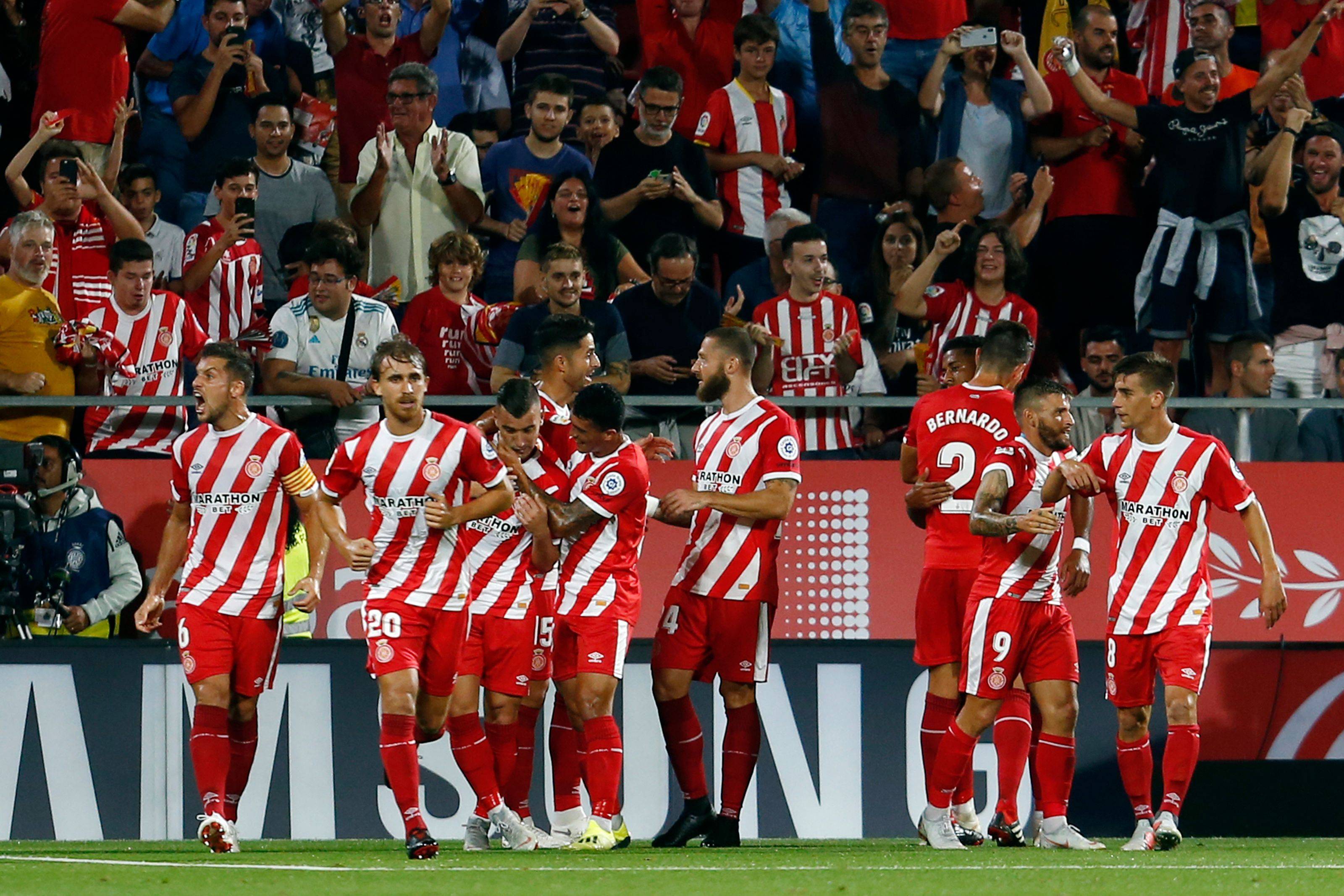 球队策略调整频现，比赛节奏扭转惊人