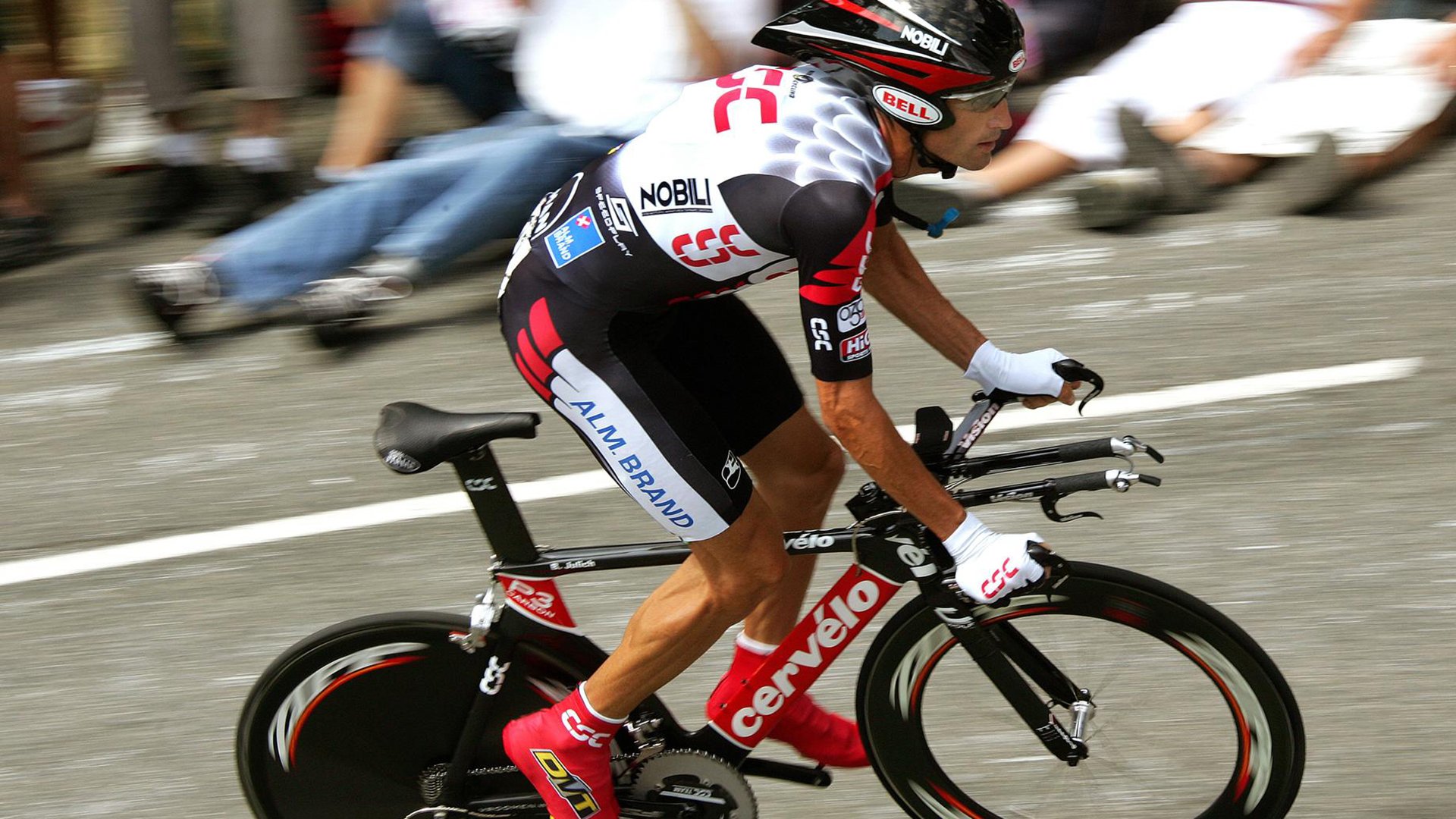 当杜兰特同时在两个球场统治世界